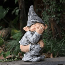 Alternative view of Garden Gnome
