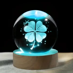 Clover Crystal Ball Lamp